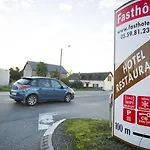 Brit Essentiel Pau Hotel