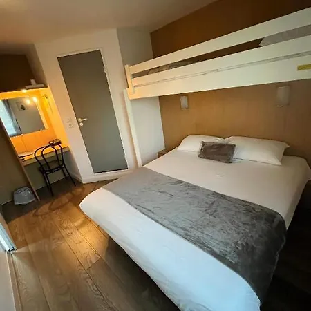 Fasthotel Pau - 2* Lescar