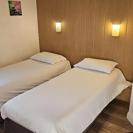 Fasthotel Pau -