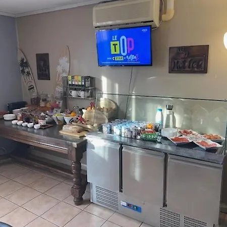 Hotel Brit Essentiel Pau