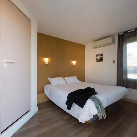 Brit Essentiel Pau Hotel Lescar