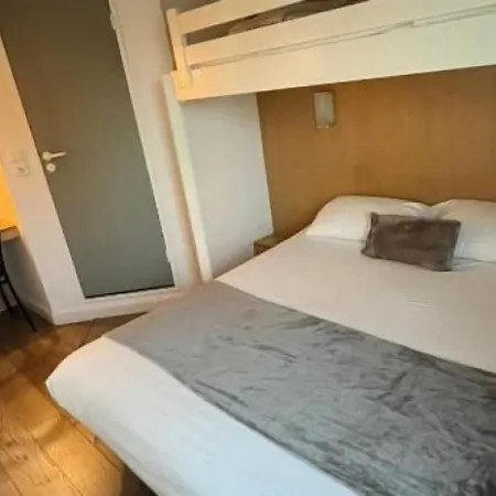 Brit Essentiel Pau Hotell 2*