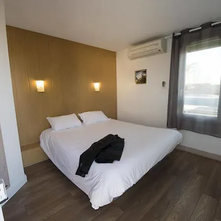 Fasthotel Pau - 2* Lescar