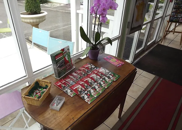 Hotel Brit Essentiel Pau Lescar