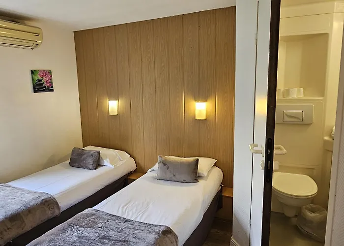 Brit Essentiel Pau Hotel Lescar