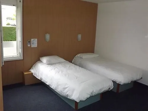 Brit Essentiel Pau Hotel