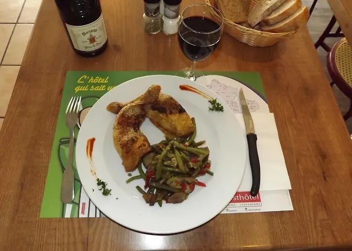 Brit Essentiel Pau Hotel