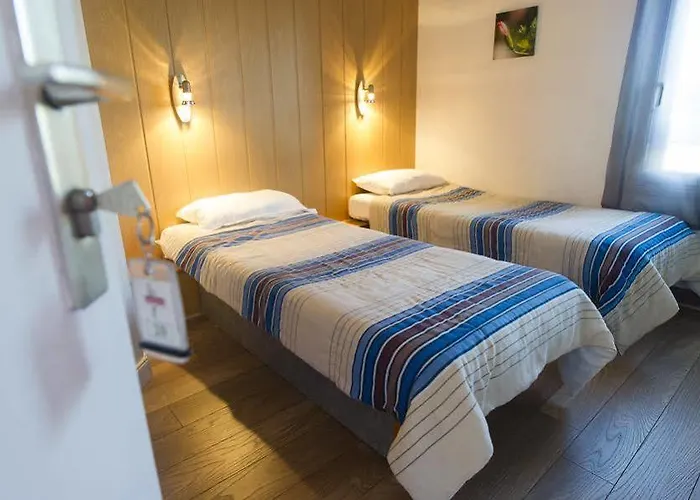 Hotel Brit Essentiel Pau Lescar